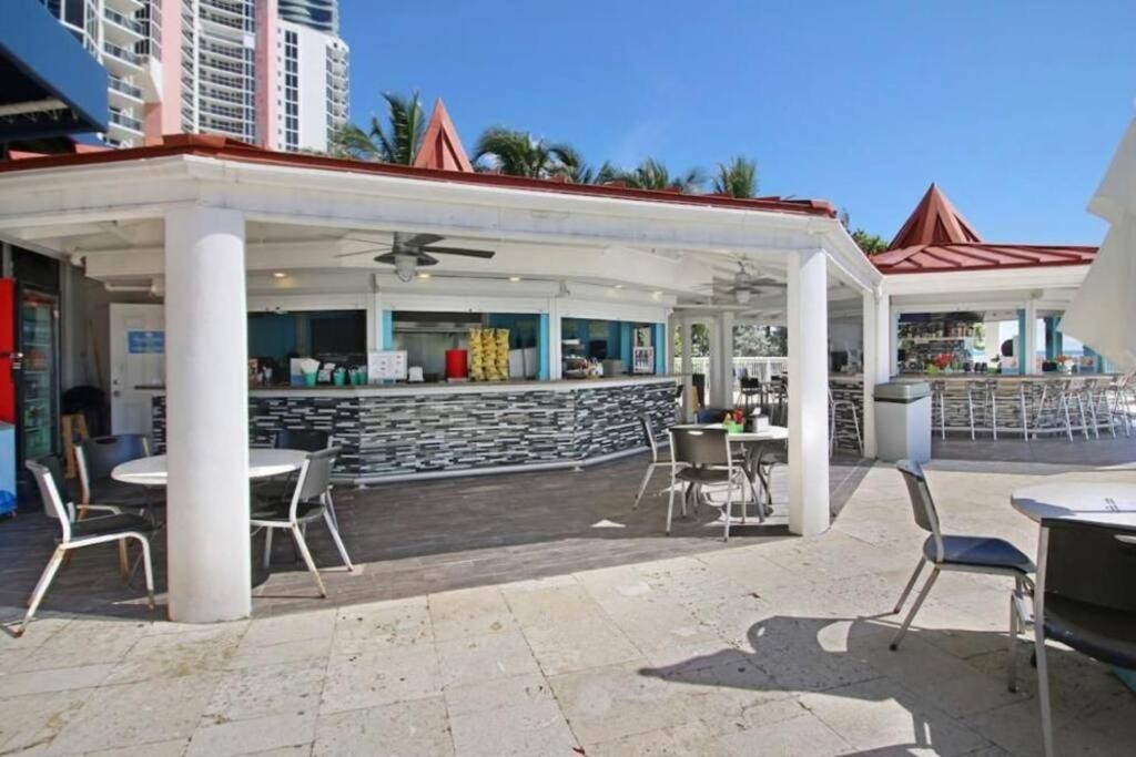 Alojamiento Con Balcon Hacia La Playa 115 Μαϊάμι Μπιτς Εξωτερικό φωτογραφία